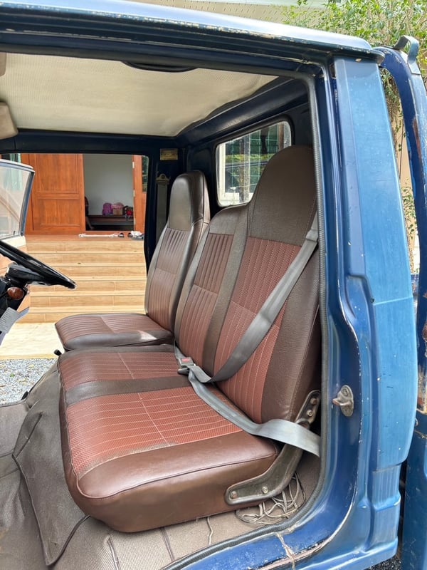 TOYOTA Dyna 88แรงม้า รถบรรทุก 4ล้อ กระบะเหล็ก ปี1985