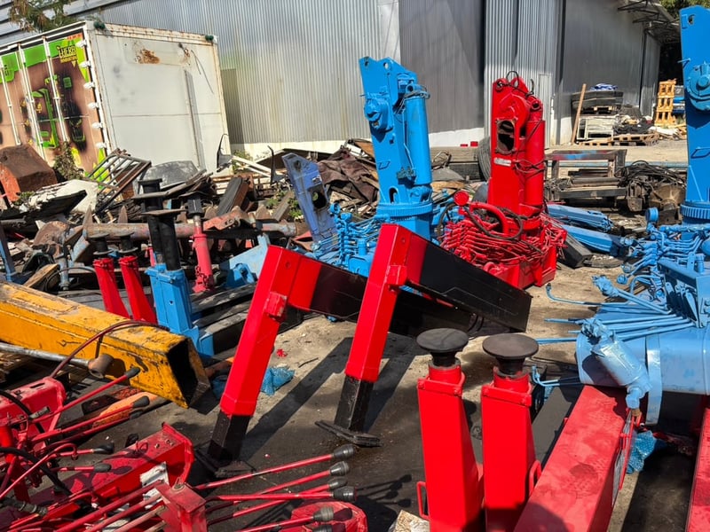 ขายเครน 3.7 ตัน 4 ปอก 3 ชัก ตะขอพับ ขาสลับ วีล่าง วีบน