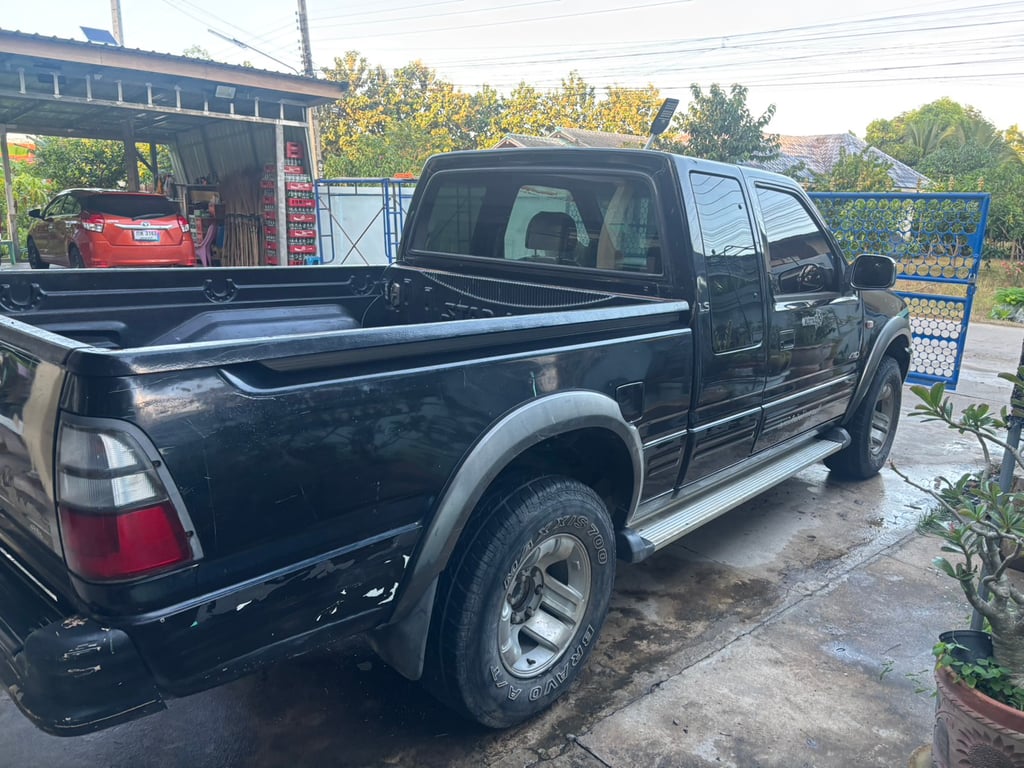 4*4 isuzu dragon