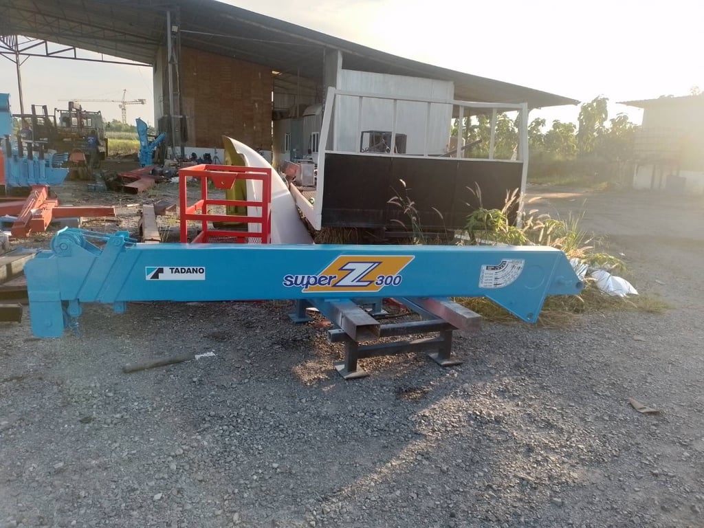 ขายเครน 3 ตัน 4 ปอก พร้อมใช้