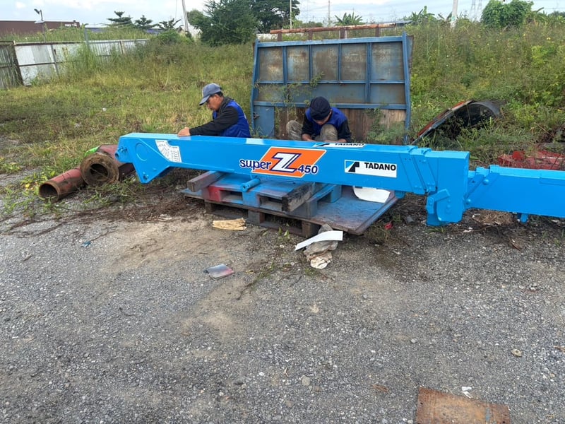 เครน 4.5 ตัน 3 ปอก Tadano TM45Z เครน 4.5 ตัน 3 ปอก Tadano TM45Z