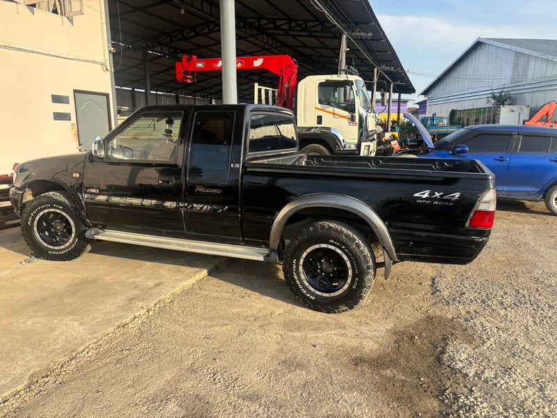 isuzu dragon 2.8 4*4 เครื่องเกียร์เยี่ยม พร้อมใช้ isuzu dragon 2.8 4*4 เครื่องเกียร์เยี่ยม พร้อมใช้