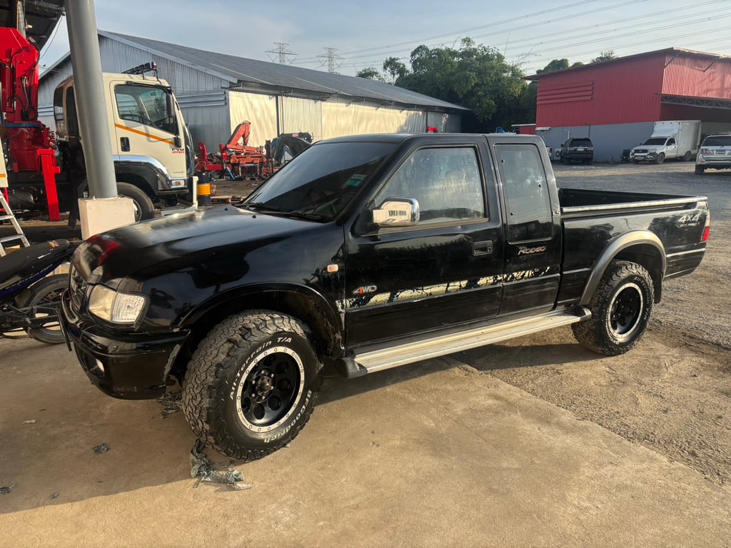 isuzu dragon 2.8 4*4  เครื่องเกียร์เยี่ยม พร้อมใช้