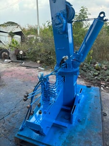 ขายเครน 3 ตัน 4 ปอก Tadano TM30Z อุปกรณ์ครบ