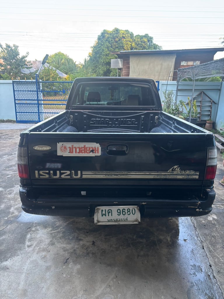 4*4 isuzu dragon