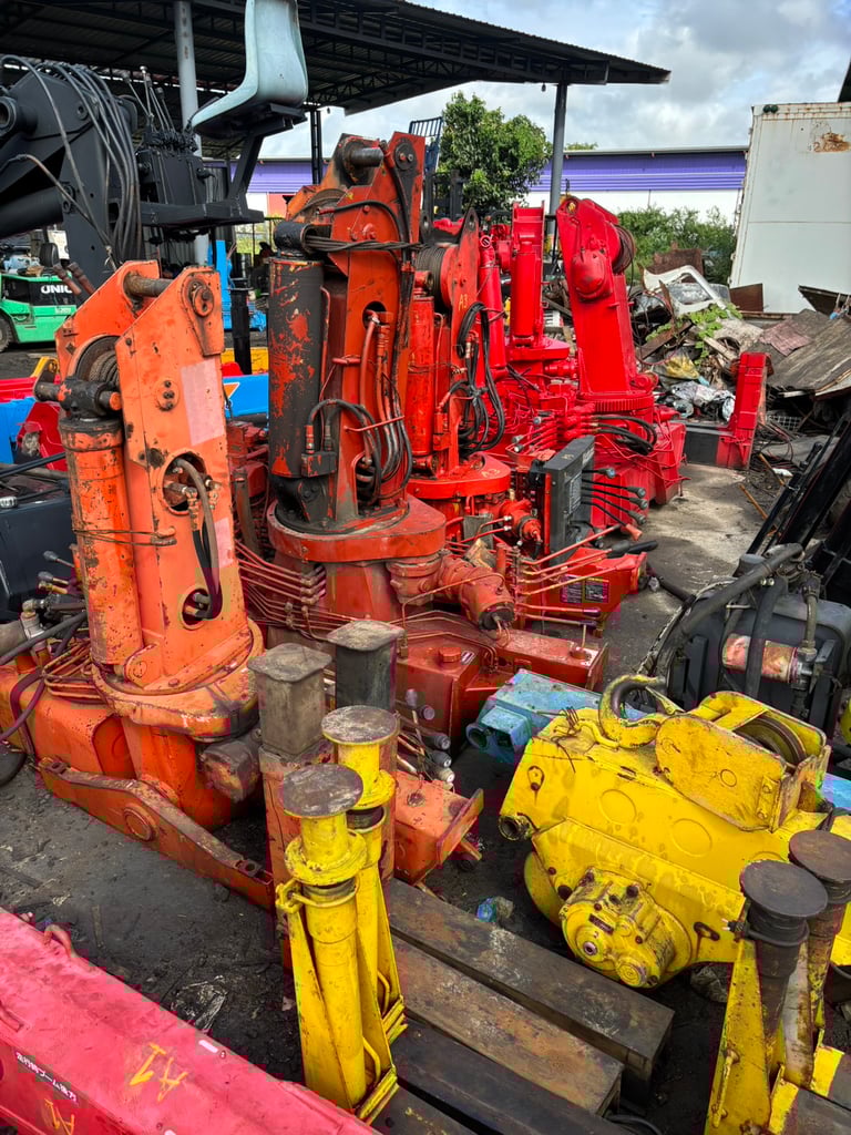 ขายเครน Unic UR30V 3 ปอก ขายเครน Unic UR30V 3 ปอก