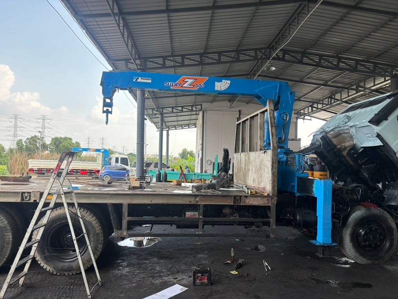 ขายเครน 5 ตัน 3 ปอก