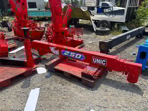 ขายเครน 2 ตัน 4 ปอก พร้อมใช้ อุปกรณ์ครบ