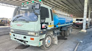 Hino240พร้อมถังบรรทุกน้ำ พร้อมใช้งาน