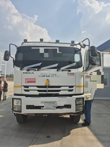 ISUZU FXZ 320แรงม้า รถบรรทุก 10ล้อ โม่ผสมปูน ปี2019 เลขไมล์ 186,046 กม.