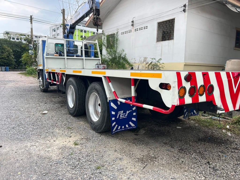 HINO เคน 5 ตัน พื้นเรียบ HINO เคน 5 ตัน พื้นเรียบ