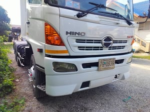 HINO FM 344แรงม้า รถบรรทุก 10ล้อ หัวลาก เฉพาะหัว ปี2010 HINO FM 344แรงม้า รถบรรทุก 10ล้อ หัวลาก เฉพาะหัว ปี2010