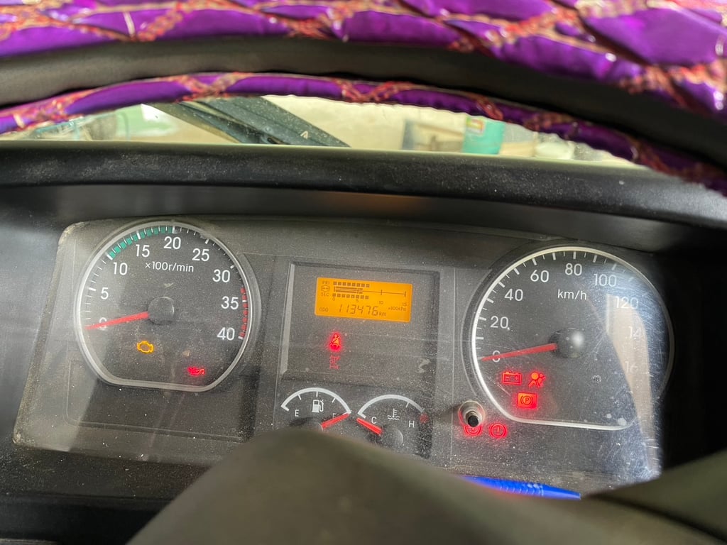 ขายอีซูซุ FRR 210 แรงม้า (เจ้าของขายเอง) ขายอีซูซุ FRR 210 แรงม้า (เจ้าของขายเอง)