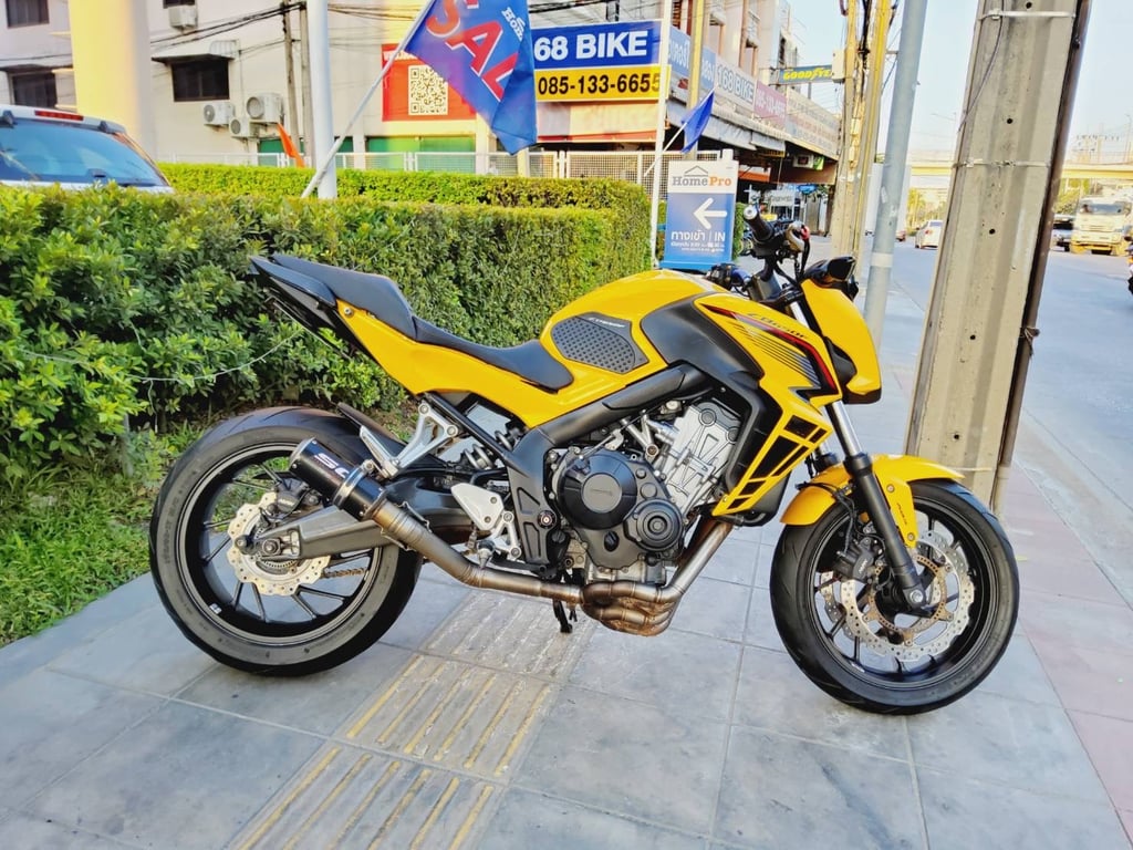 Honda CB650F ABS ปี2016 สภาพเกรดA 8853 km เอกสารพร้อมโอน Honda CB650F ABS ปี2016 สภาพเกรดA 8853 km เอกสารพร้อมโอน
