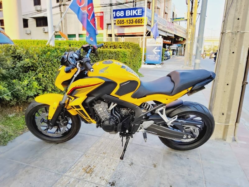 Honda CB650F ABS ปี2016 สภาพเกรดA 8853 km เอกสารพร้อมโอน