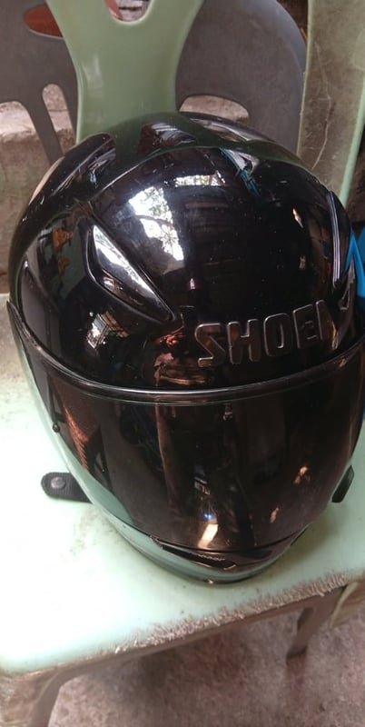 ขายหมวกกันน็อค SHOEI Z6 Zize XL. Japan. สภาพ 85%  ของอยุ่นนทบุรี  
