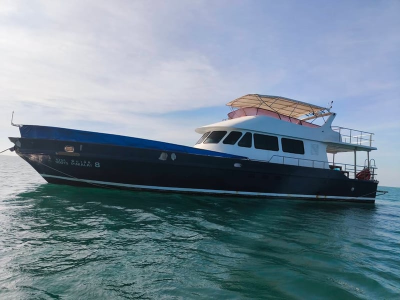 เรือท่องเที่ยว+สำราญ