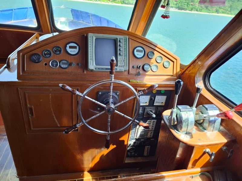 เรือท่องเที่ยว+สำราญ