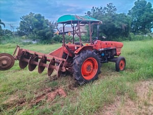 ขายรถไถคูโบต้า L2601 เครื่องยนต์ 3 สูบ