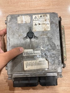 ขายกล่อง ECU สำหรับรถแบ็คโฮรบMITOMOซูมิโตโม รุ่นSH210-5