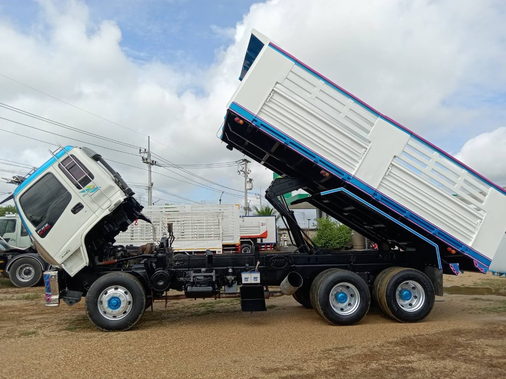 ISUZU DECA 270 ISUZU DECA 270