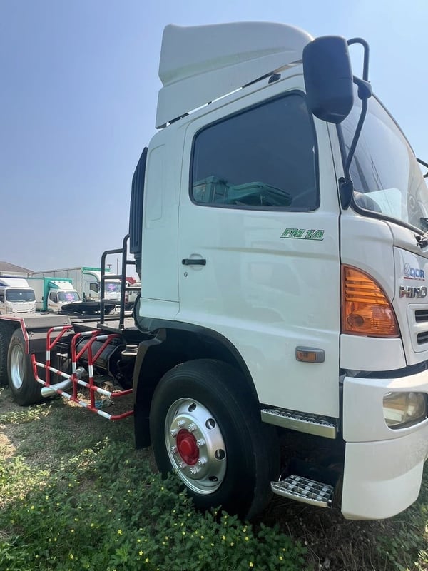 HINO FM 320แรงม้า รถบรรทุก 10ล้อ หัวลาก เฉพาะหัว ปี2014 HINO FM 320แรงม้า รถบรรทุก 10ล้อ หัวลาก เฉพาะหัว ปี2014