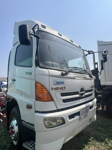 HINO FM 320แรงม้า รถบรรทุก 10ล้อ หัวลาก เฉพาะหัว ปี2014 HINO FM 320แรงม้า รถบรรทุก 10ล้อ หัวลาก เฉพาะหัว ปี2014