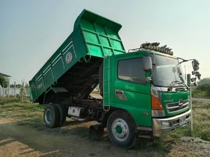 HINO FG 212แรงม้า รถบรรทุก 6ล้อ ดั้มพ์ ปี2012