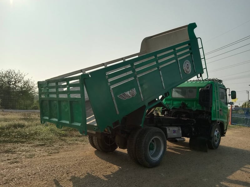 HINO FG 212แรงม้า รถบรรทุก 6ล้อ ดั้มพ์ ปี2012