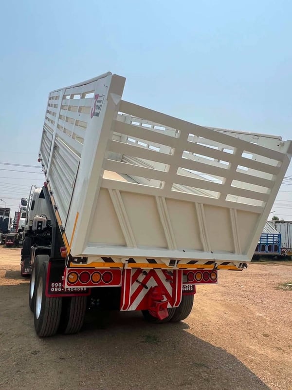 ISUZU FXZ 360แรงม้า รถบรรทุก 10ล้อ ดั้มพ์ ปี2010