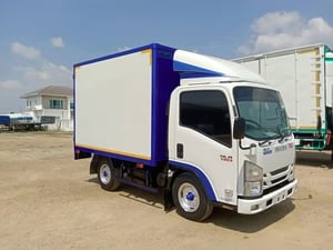 ISUZU NLR 130แรงม้า รถบรรทุก 4ล้อ ตู้แห้ง ปี2021