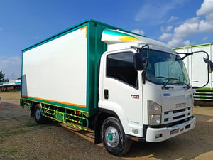 ISUZU FRR 190แรงม้า รถบรรทุก 6ล้อ ตู้แห้ง ปี2018 ISUZU FRR 190แรงม้า รถบรรทุก 6ล้อ ตู้แห้ง ปี2018