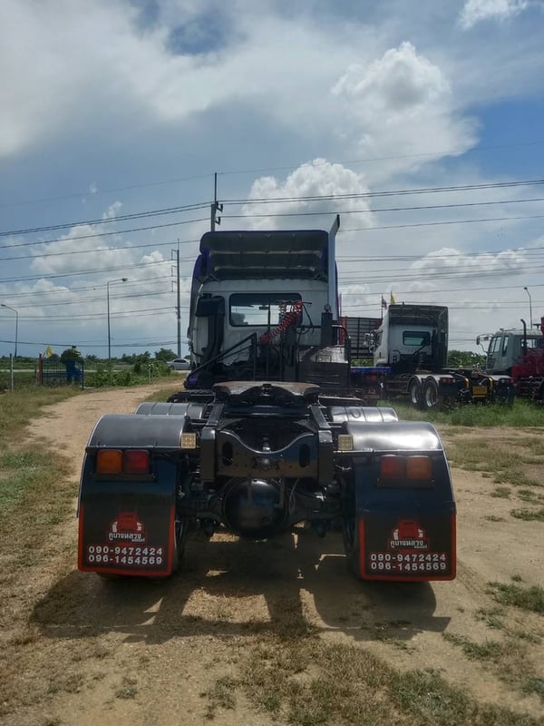 ISUZU DECA 320 ISUZU DECA 320