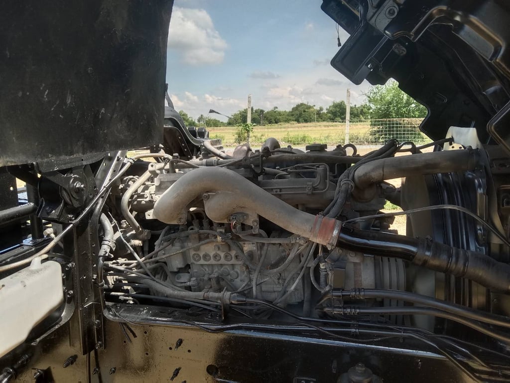 ISUZU DECA 320 ISUZU DECA 320