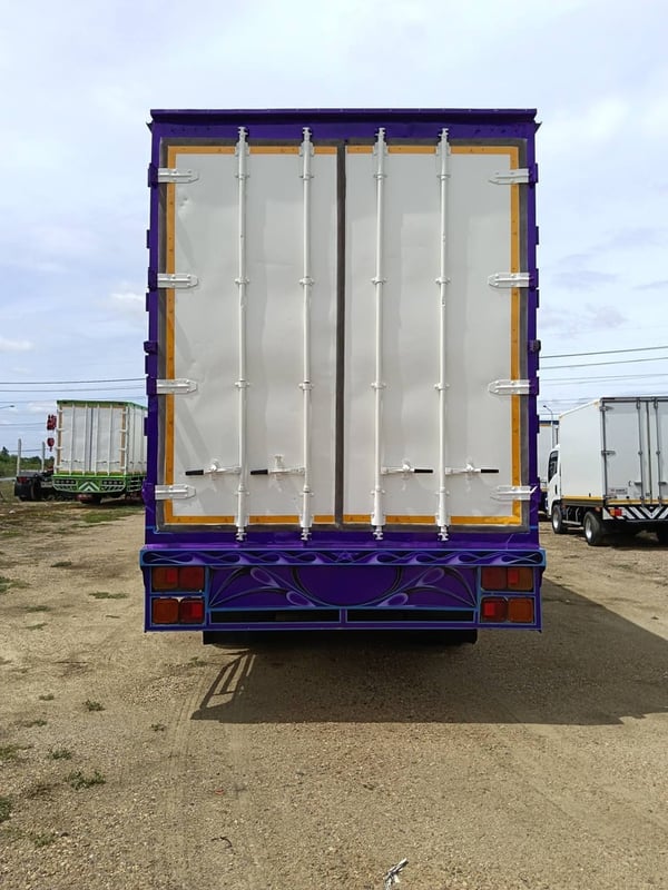 HINO FL 245แรงม้า รถบรรทุก 10ล้อ ตู้แห้ง ปี2005 HINO FL 245แรงม้า รถบรรทุก 10ล้อ ตู้แห้ง ปี2005
