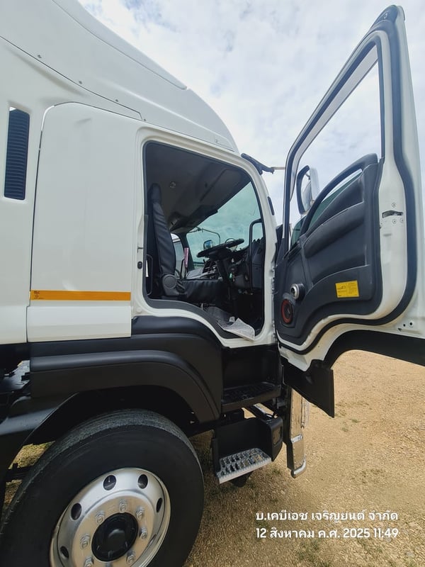 ISUZU GXZ 360แรงม้า รถบรรทุก หัวลาก 10ล้อ หัวลาก เฉพาะหัว ปี2012 เลขไมล์น้อยกว่า 500,000 กม.