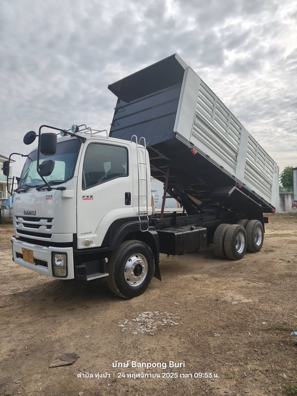 ISUZU FXZ 360แรงม้า รถบรรทุก 10ล้อ ดั้มพ์ ปี2010 เลขไมล์น้อยกว่า 500,000 กม.