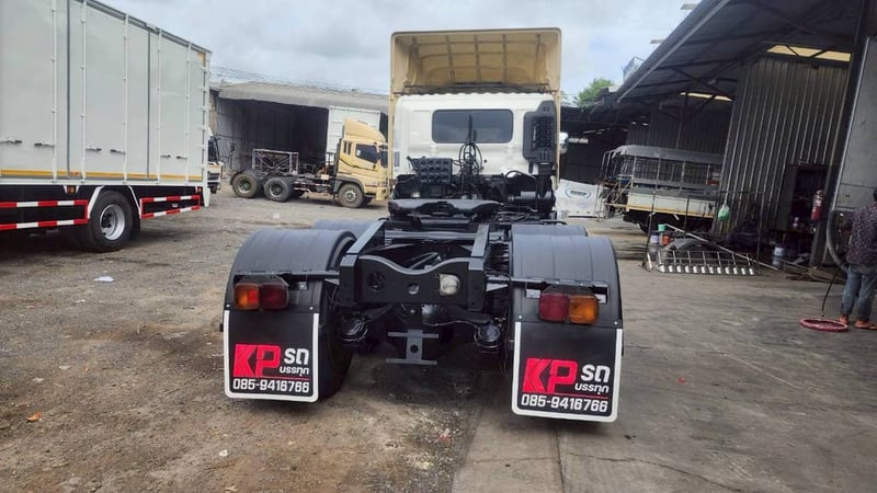 HINO FG 344แรงม้า รถบรรทุก 6ล้อ หัวลาก เฉพาะหัว ปี2014 เลขไมล์น้อยกว่า 500,000 กม.