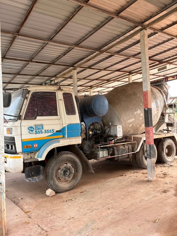 รถโม่ปูน 5คิว