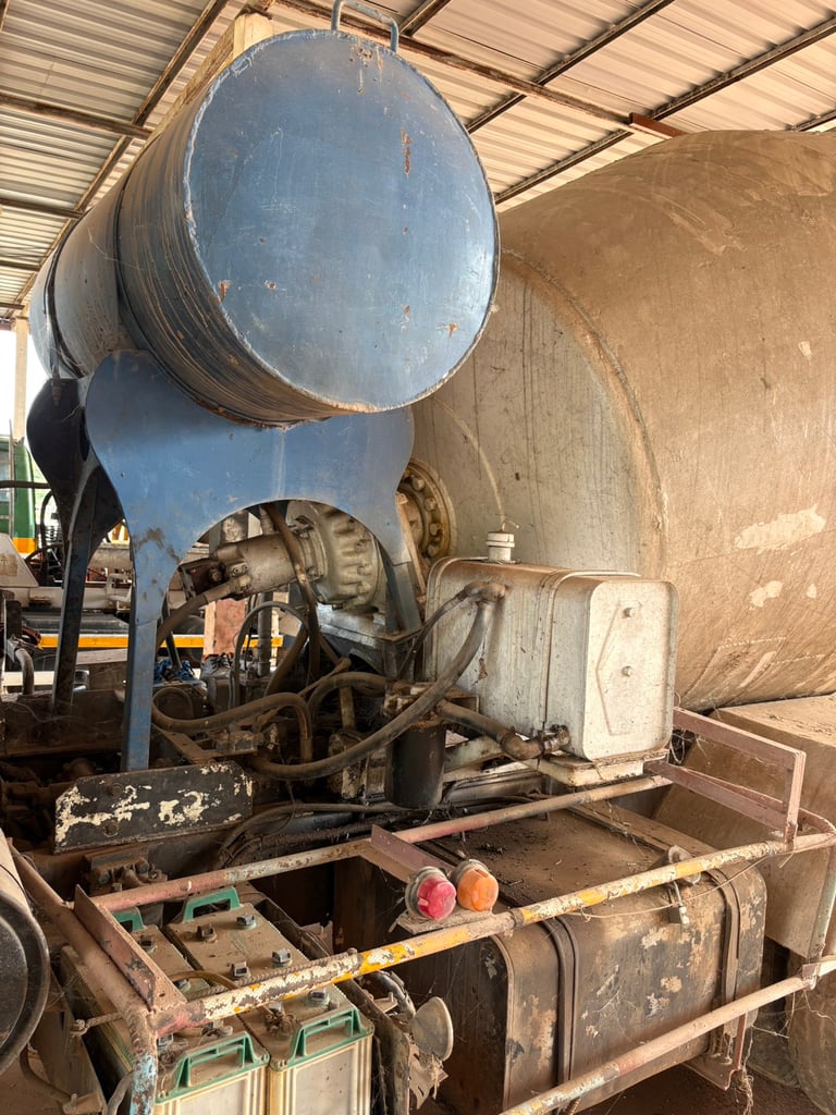 รถโม่ปูน 5คิว