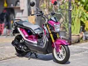 Zoomer x 2022 วิ่ง20000โล เครื่องท่อเดิมเสียงเงียบ ใช้งานได้ปกติ มีเล่มเขียวชุดโอนให้ครบ NO1344