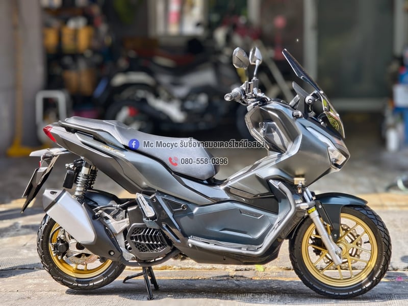 Adv 150i 2022 วิ่ง10000โล รถบ้านแท้มือเดียว เครื่องท่อเดิมสีสวย โช้คหลังProfenderปรับระดับได้ No1331