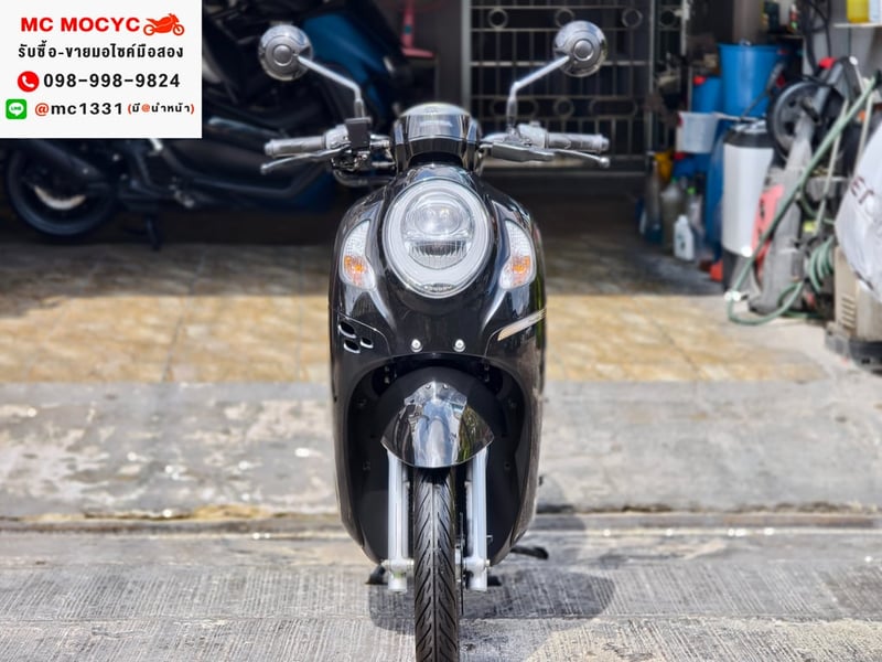 Scoopy i 2022 เลขไมล์8000โล รถบ้านเจ้าของมือเดียวเครื่องท่อเดิม เล่มเขียวชุดโอนครบ No1395