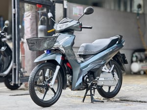 Wave 125i 2024 วิ่ง10000โล รุ่นTopสตาดมือล้อแมค รถบ้านแท้มือเดียว มีเล่มเขียวชุดโอนครบ No1337