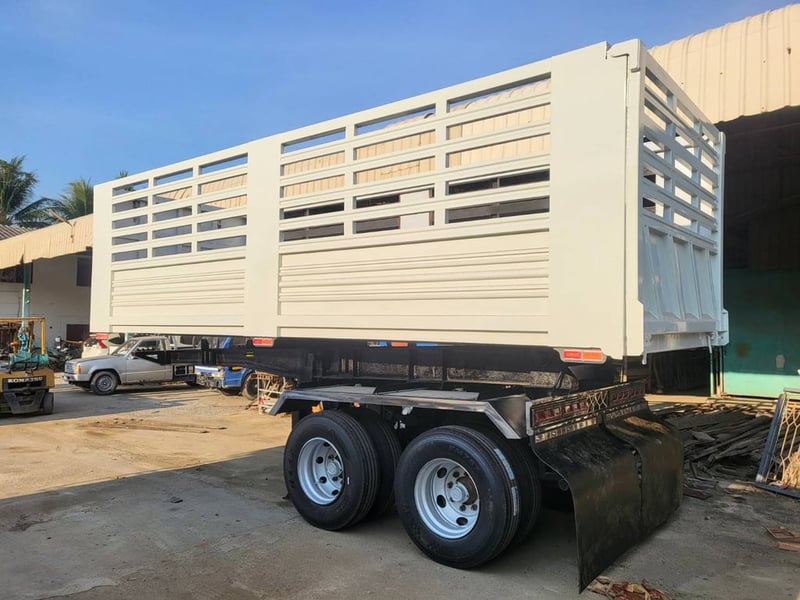 หางเซมิดั้มยาว 7 เมตร