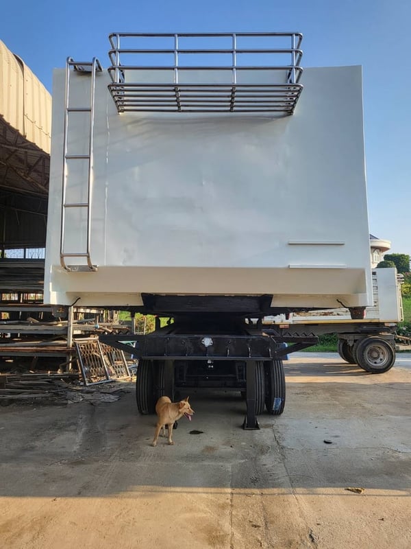 หางเซมิดั้มยาว 7 เมตร