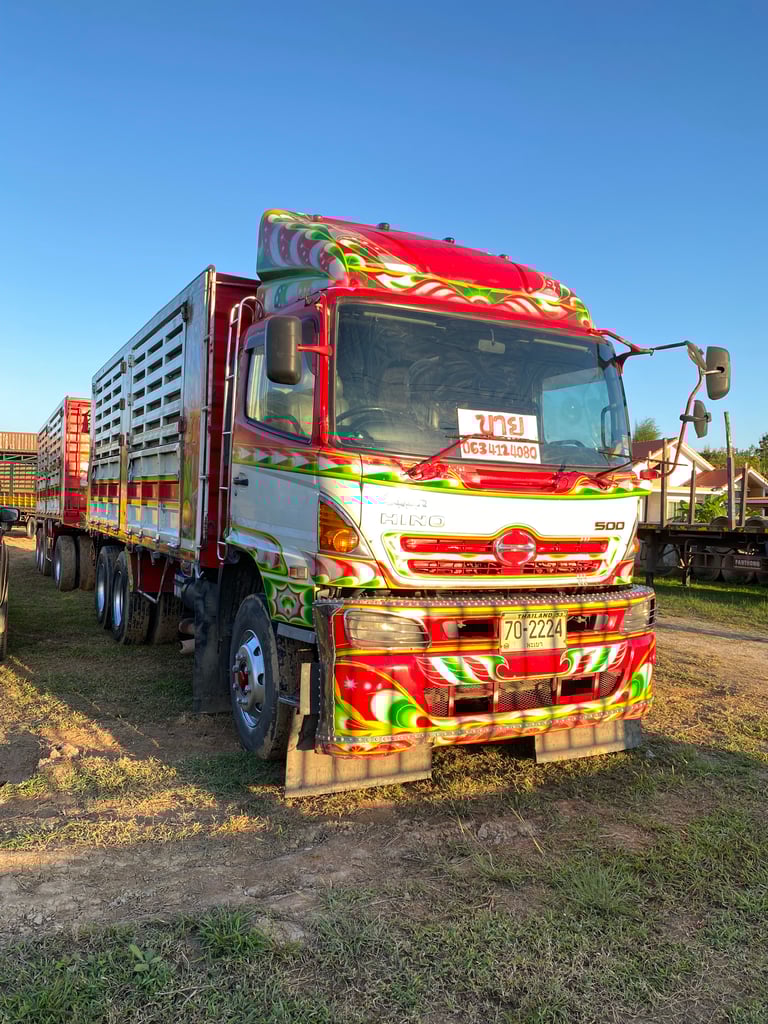 ฮีโน่344แรงม้า แม่ ลูกคอกเกษตรไม่ดั๊ม