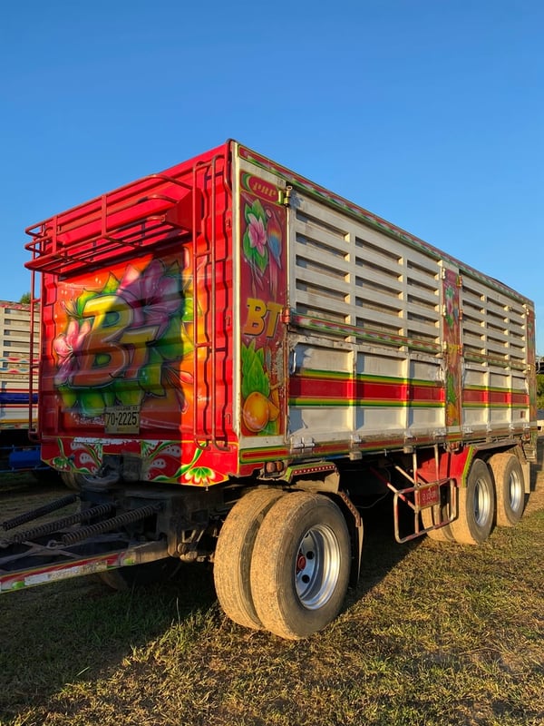 ฮีโน่344แรงม้า แม่ ลูกคอกเกษตรไม่ดั๊ม