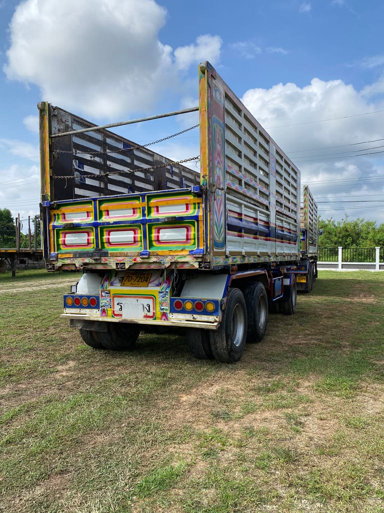 อีซูซุ360 แม่ลูก ดั๊มปี56 อีซูซุ360 แม่ลูก ดั๊มปี56