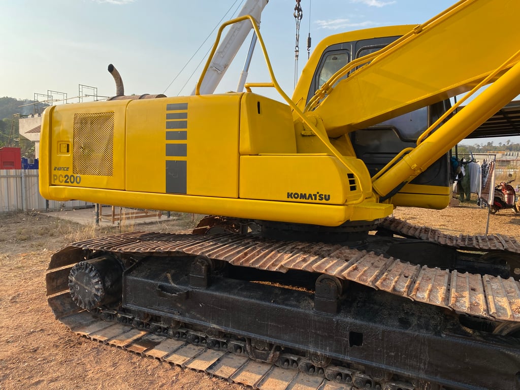 แม็คโคร PC 200-6 แม็คโคร PC 200-6